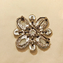 Load image into Gallery viewer, Baroque Vintage Imitated Pearl Cross Brooch Pin Elegancy Jewelry
