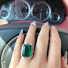 Load image into Gallery viewer, Classic Vintage Baguette Cut CZ Hemmed Emerald Green Rectangle Adjustable Rings
