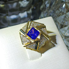 Load image into Gallery viewer, Geometrical Fashion Clear Triangle &amp; Purple Square Stone Brooch pin
