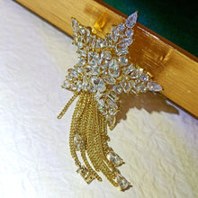 Load image into Gallery viewer, Gorgeous Gold Tone Five-point Star Fringe Tassel Brooch Pin Badge Corset Jewelry
