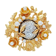 Load image into Gallery viewer, Vintage Imitated Baroque Pearl Gold Floral Brooch Wreath Jewelry
