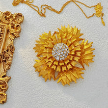 Load image into Gallery viewer, Retro Gold Flower Brooch with Texture and Layered Petal
