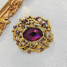 Load image into Gallery viewer, Vintage Stylish Amethyst Purple Oval Art Deco Brooch with Branch Detail
