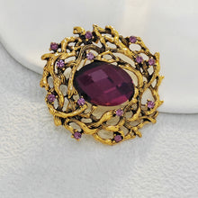 Load image into Gallery viewer, Vintage Stylish Amethyst Purple Oval Art Deco Brooch with Branch Detail
