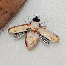 Load image into Gallery viewer, Pretty Champagne Rhinestone Bee Brooch Vintage Insect Pin Jewelry
