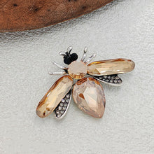 Load image into Gallery viewer, Pretty Champagne Rhinestone Bee Brooch Vintage Insect Pin Jewelry
