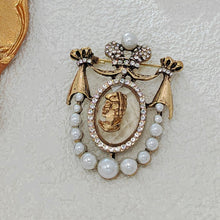 Load image into Gallery viewer, Vintage Crystal and Imitated Pearl COAT of ARMS Brooch Cameo Pin Jewelry
