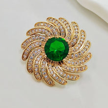 Load image into Gallery viewer, Stylish Floral Pattern Green Circlet Brooch Pin Sunflower Jewelry
