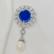 Load image into Gallery viewer, Delicate Blue Round Cabochon CZ &amp; Pearl Drop Brooch, Luxury Queen Jewelry
