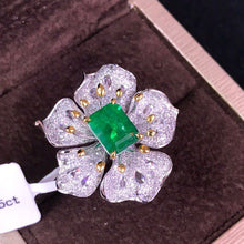 Load image into Gallery viewer, Deliciated Gold Pistil Green Orchid Flower Finger Rings
