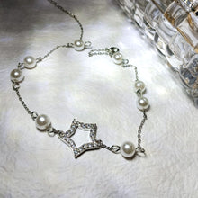 Load image into Gallery viewer, Elegant 16.9 inch Imitated Pearls &amp;Opens Five Pointed Star Necklace for Women Jewelry
