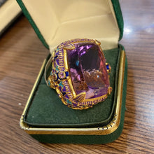 Load image into Gallery viewer, Italian Vintage Gold Filigree Purple Oval Pendant and Square Rings Set
