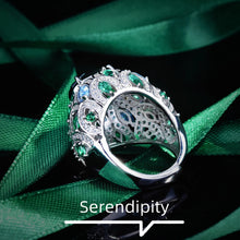 Load image into Gallery viewer, Stunning Petals Cluster Green Oval Adjustable Rings Cocktail Accessory
