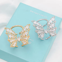 Load image into Gallery viewer, Jewelblings Gorgeous Opens Marquise Shape Stone Accent Dancing Butterfly Open Ring Summer Accessory
