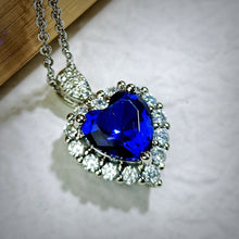 Load image into Gallery viewer, Dazzling 3-Prong Halo Sapphire Blue Cubic Zirconia Heart Pendant &amp;Necklace Classic Jewelry
